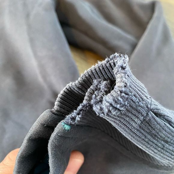 🍁50% Off Sale 🍁 Bench Zip Up - Picture 8 of 8